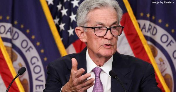 Rein in the Federal Reserve